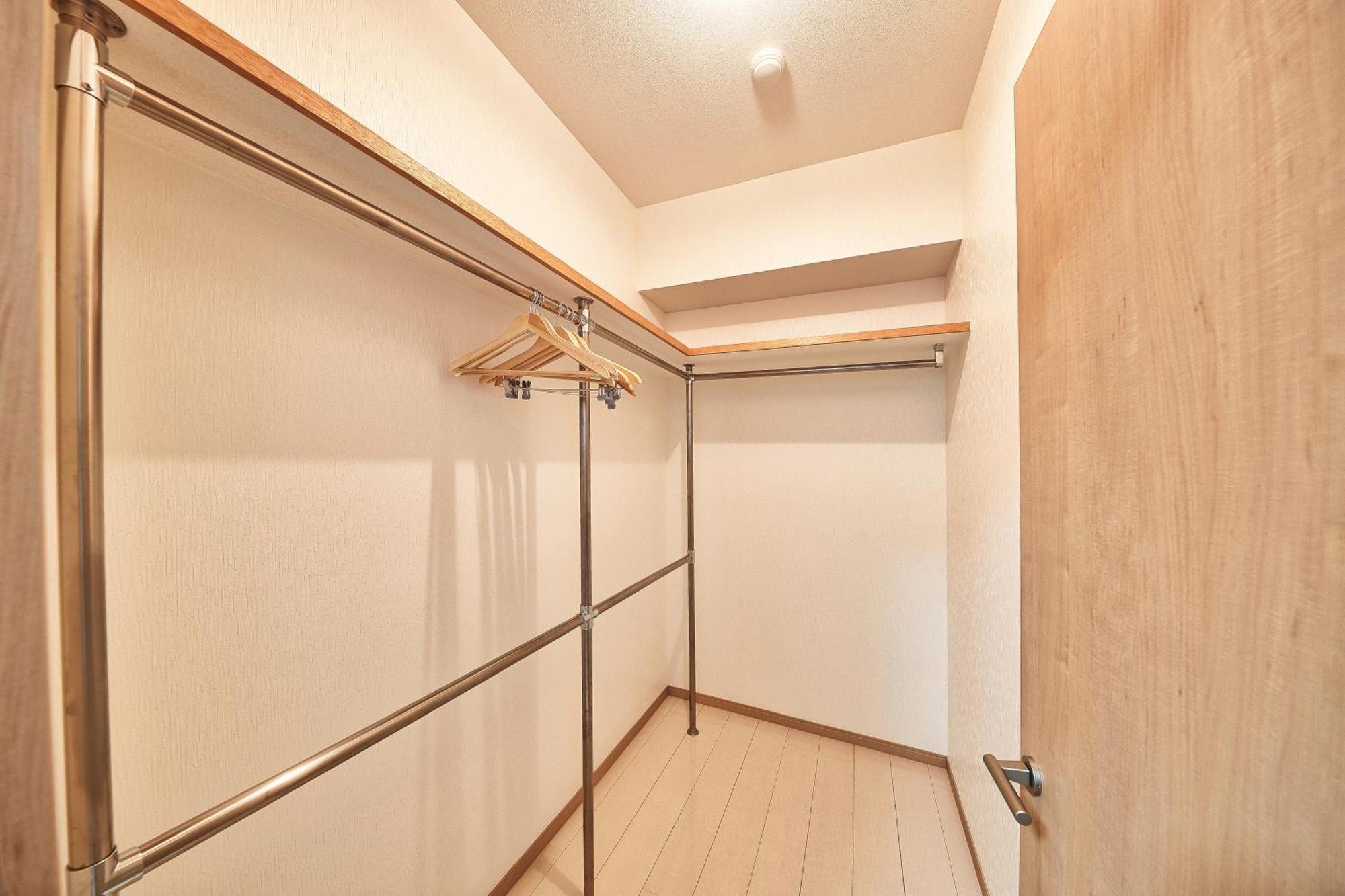 Apartamento Freedomhillsフリーダムヒルズa棟 Tomigusuku Exterior foto