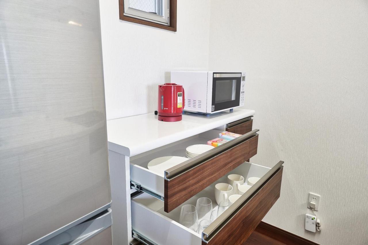 Apartamento Freedomhillsフリーダムヒルズa棟 Tomigusuku Exterior foto